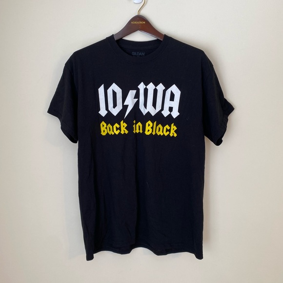 Gildan Other - Iowa Hawkeyes Back in Black T-shirt